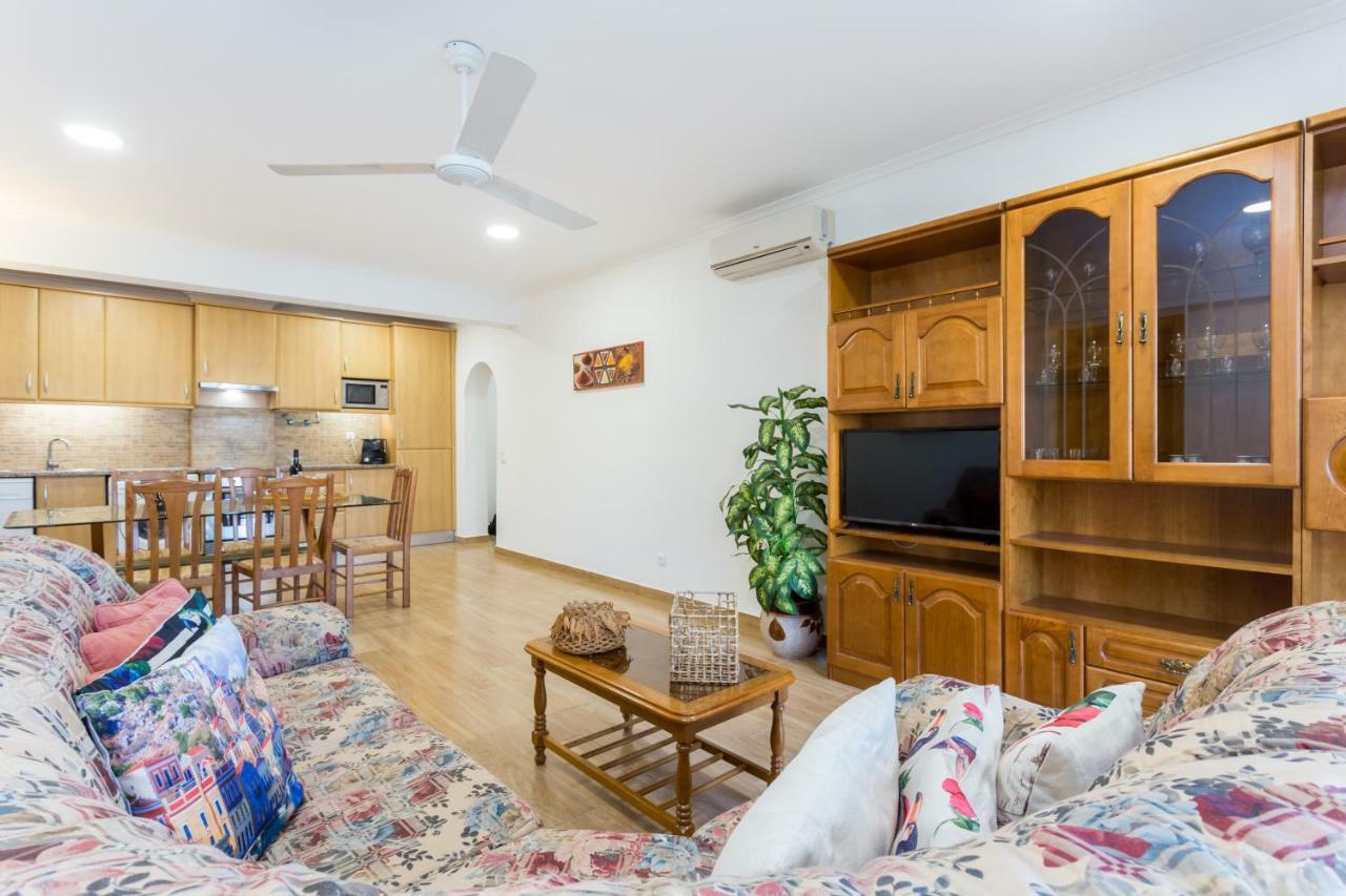 Rocha Vau Apartment Portimão